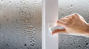 Comment faire une fenêtre «n'est pas transpirer. » Conseils simples pour se débarrasser de la condensation sur les fenêtres en plastique.