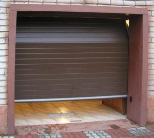 portes de garage rétractable