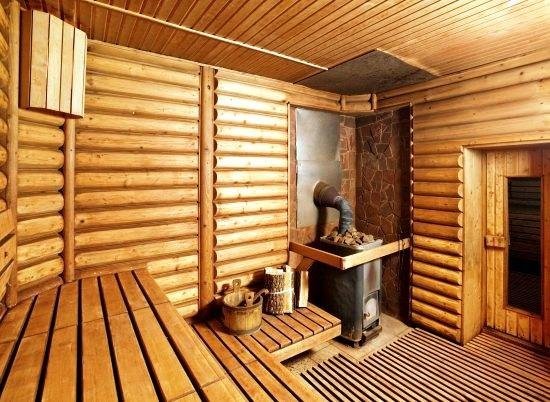 Comme il est bien connu - la base de procédures de bain est de la vapeur. Beaucoup croient que plus la vapeur et la chaleur, et l'utilisation des bains plus. Et donc il n'y a pas beaucoup de différence entre le bain russe et sauna sont bien connus de tous.