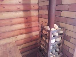 Bath en rondins de bois avec un coût minimal