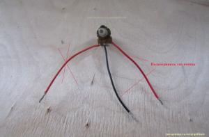 Comment faire une simple bobine Tesla sur un transistor